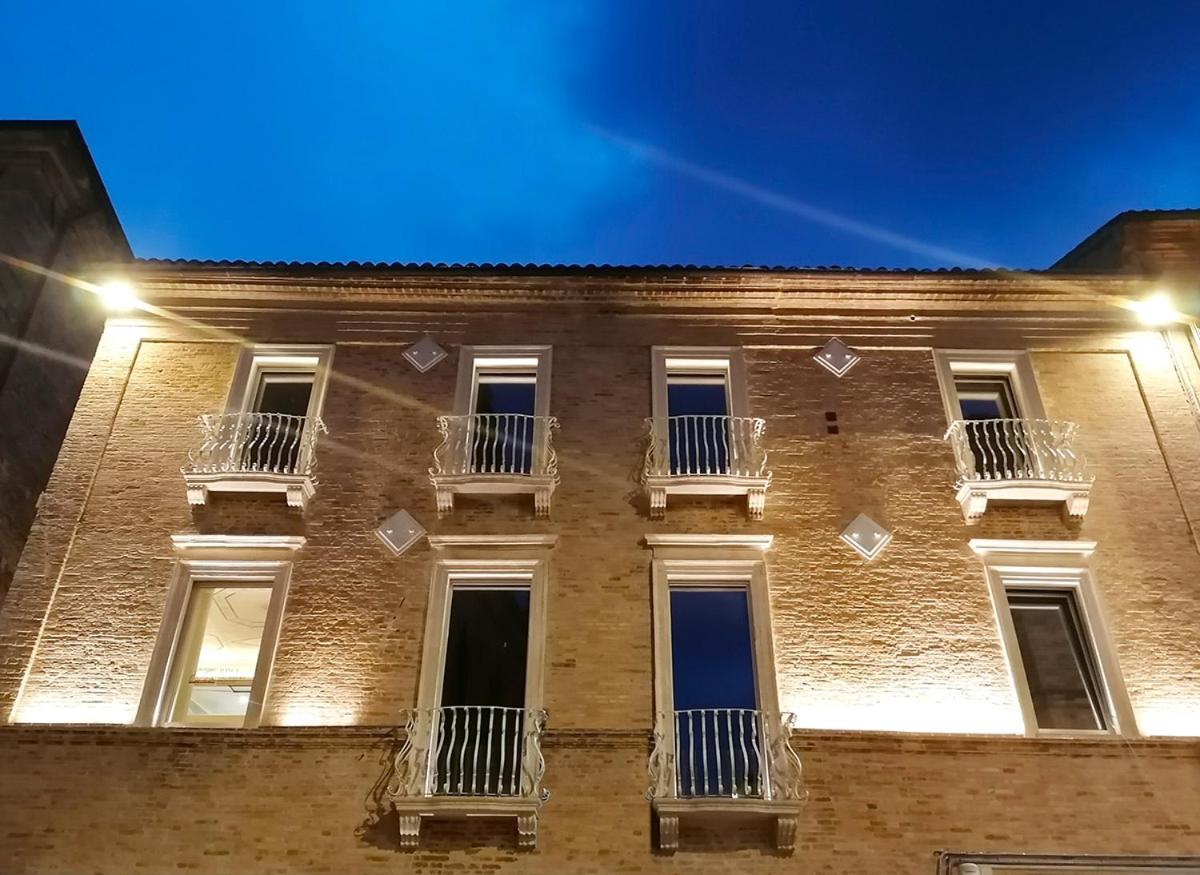 Palazzo Cortesi Macerata
